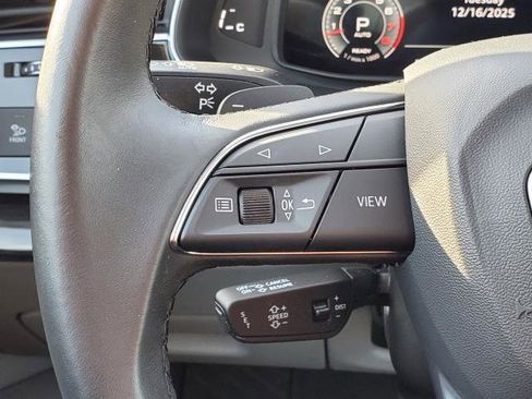 Used 2022 Audi Q7 Premium Plus image 13