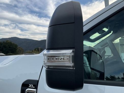 New 2025 Ford F350 XL w/ XL Chrome Package image 12