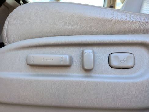 Used 2021 Honda Pilot Elite image 27