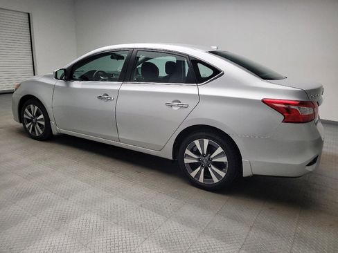 Used 2019 Nissan Sentra SV w/ Special Edition Package FWD image 3