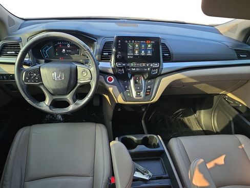 Used 2021 Honda Odyssey EX-L image 11