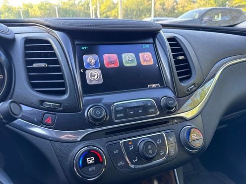 Used 2014 Chevrolet Impala LT FWD image 13
