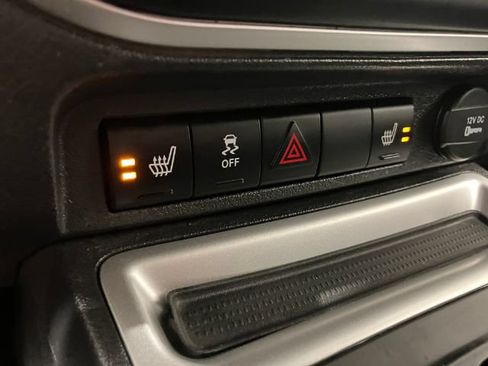 Used 2016 Jeep Compass Latitude AWD/4WD image 36