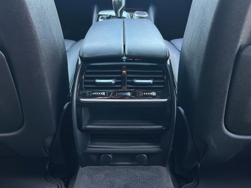 Used 2018 BMW 530i image 34