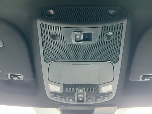 Used 2022 Ford F250 Platinum w/ FX4 Off-Road Package image 26