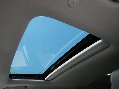 Used 2026 Honda CR-V EX image 33