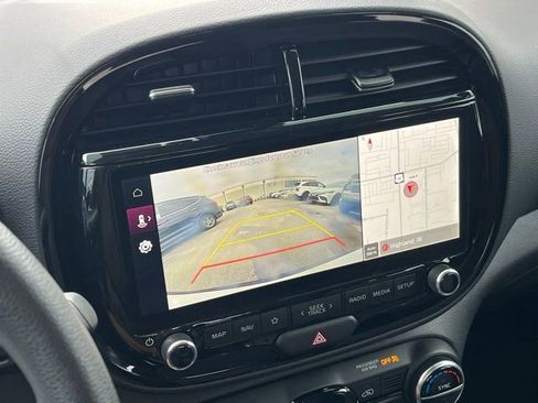 Certified 2023 Kia Soul S image 23