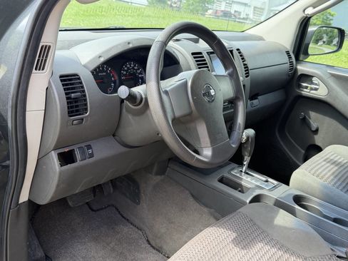 Used 2006 Nissan Frontier SE RWD image 21
