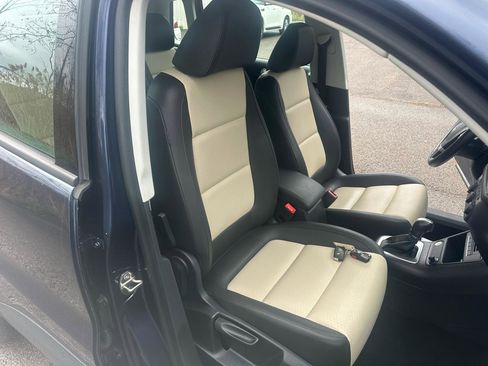 Used 2016 Volkswagen Tiguan SE AWD/4WD image 15