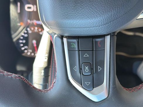 Used 2025 Jeep Compass Trailhawk AWD/4WD image 16