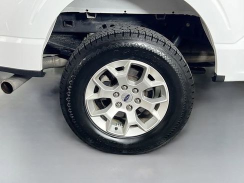 Used 2023 Ford F150 XLT image 34