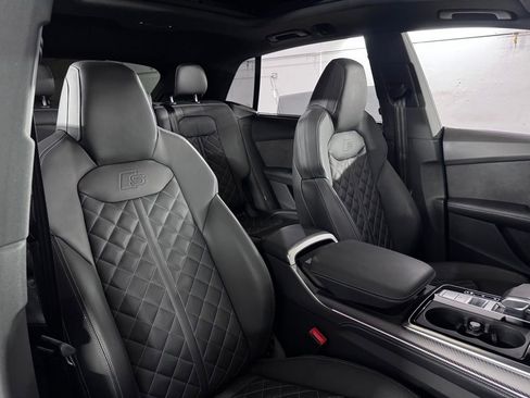Used 2024 Audi SQ8 Premium Plus AWD/4WD image 54