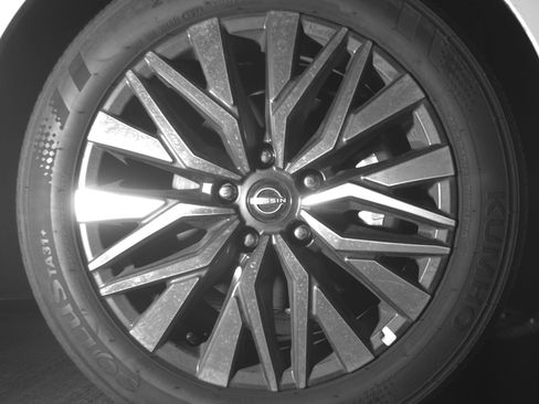 Used 2025 Nissan Altima 2.5 SV image 13