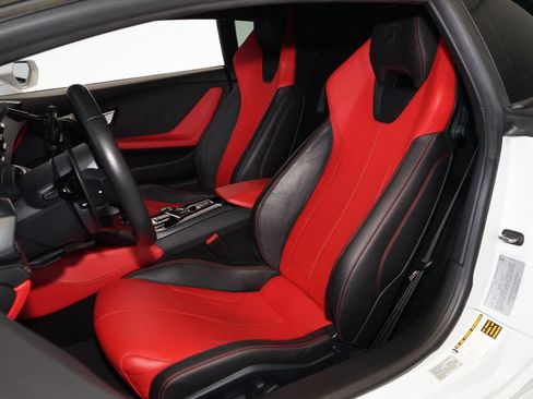 Used 2015 Lamborghini Huracan LP 610-4 AWD/4WD image 11