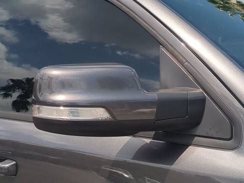 Used 2020 RAM 1500 Big Horn RWD image 12