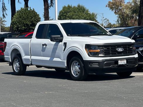 Used 2024 Ford F150 XL RWD image 2