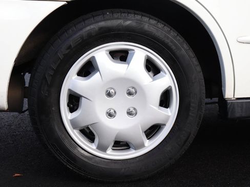 Used 2001 Honda Accord LX image 12