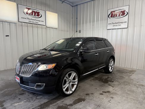 Used 2014 Lincoln MKX AWD w/ Equipment Group 102A image 15