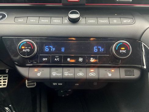 Used 2024 Hyundai Elantra N image 37