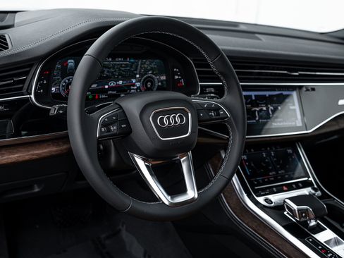 New 2026 Audi Q7 3.0T Prestige image 9