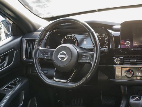 Used 2024 Nissan Pathfinder Rock Creek AWD/4WD image 17