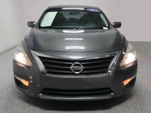 Used 2015 Nissan Altima 2.5 S w/ Power Driver Seat Package FWD image 3