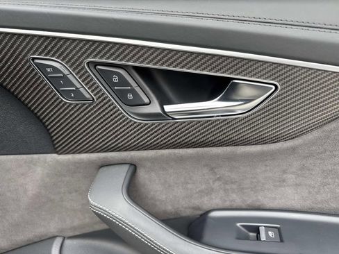 Used 2022 Audi RS Q8 image 20