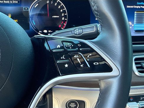 Used 2024 Mercedes-Benz GLE 450e 4MATIC image 37