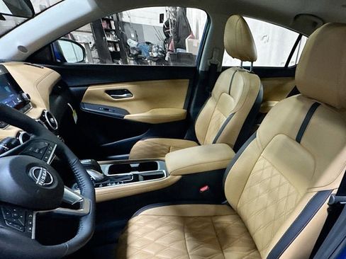 New 2025 Nissan Sentra SV w/ SV Premium Package image 25