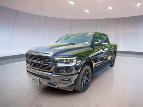 Used 2021 RAM 1500 Laramie AWD/4WD image 2
