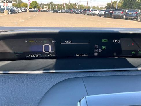 Used 2017 Toyota Prius Prime Advanced FWD image 25