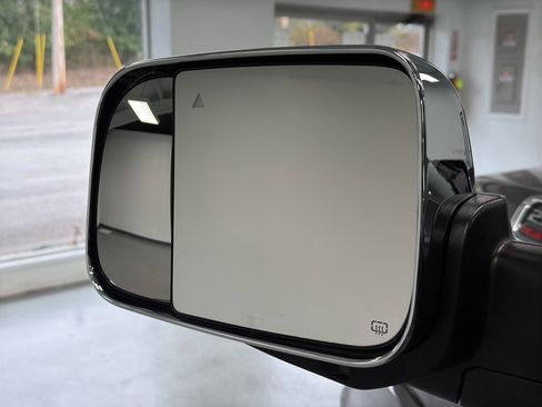 Used 2019 RAM 2500 Laramie image 13