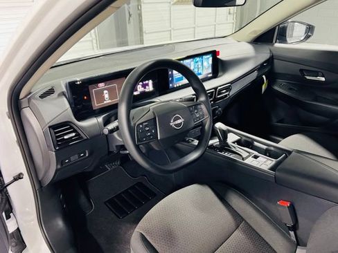 New 2026 Nissan Sentra S FWD image 18