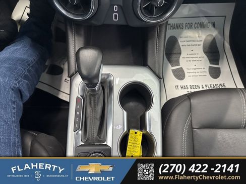 Used 2024 Chevrolet Blazer LT w/ LPO, Black Grille Bar Package image 27