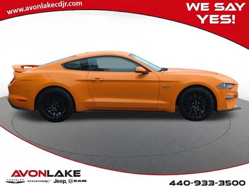 Used 2019 Ford Mustang GT Premium w/ GT Performance Package image 8