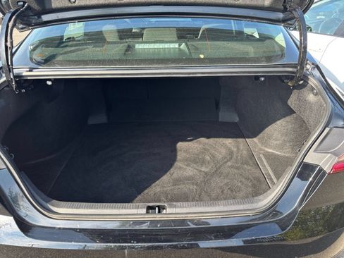 Used 2025 Toyota Camry LE FWD image 29
