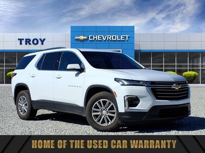 Used 2023 Chevrolet Traverse LT