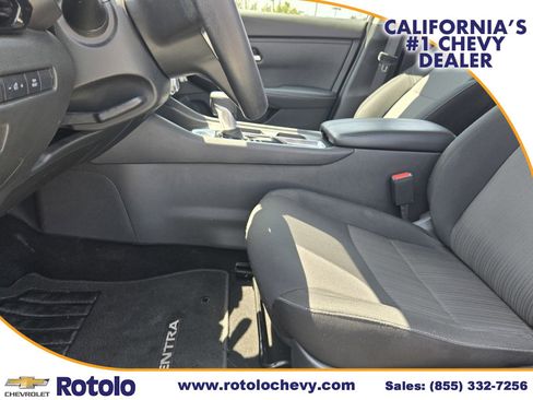 Used 2025 Nissan Sentra SV FWD image 19