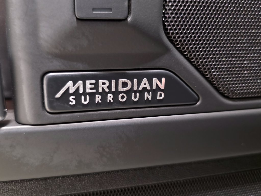 New 2026 Land Rover Defender 110 X-Dynamic SE AWD/4WD image 27