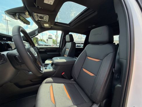 New 2026 GMC Sierra 2500 AT4 w/ AT4 Premium Plus Package AWD/4WD image 4