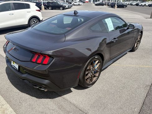 Used 2024 Ford Mustang GT Premium RWD image 5