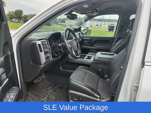 Used 2016 GMC Sierra 1500 SLE w/ All-Terrain Package AWD/4WD image 11