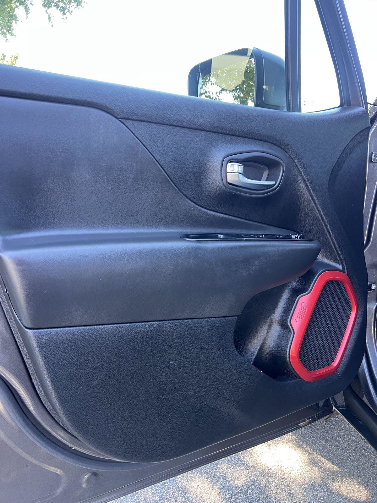 Used 2021 Jeep Renegade Trailhawk AWD/4WD image 31