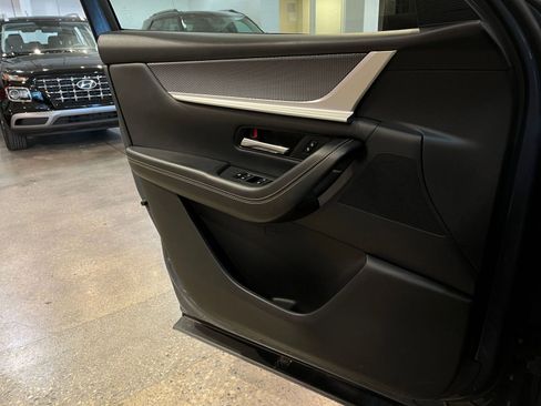 Used 2025 MAZDA CX-70 3.3 Turbo w/ Preferred Package image 20