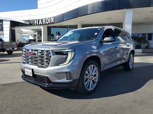 Used 2025 GMC Acadia Denali w/ Super Cruise Package image 3