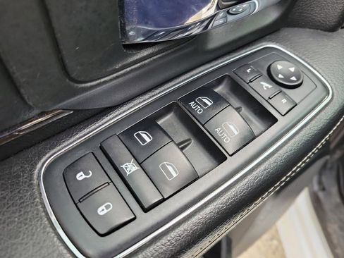 Used 2018 RAM 1500 Sport w/ Sport Premium Group AWD/4WD image 17