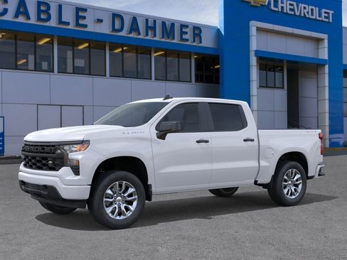 New 2026 Chevrolet Silverado 1500 Custom image 2
