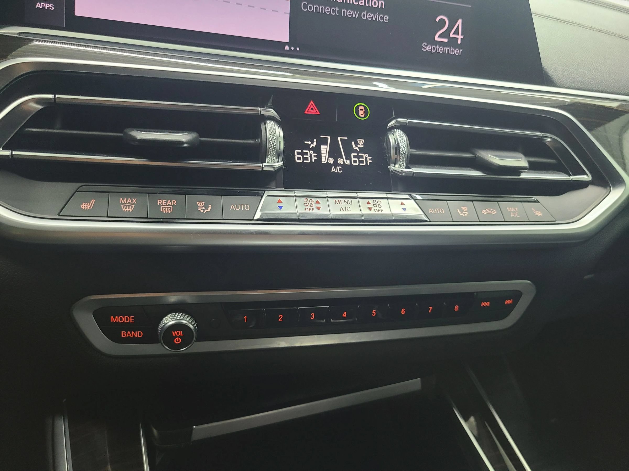 Used 2019 BMW X5 xDrive40i w/ Parking Assistance Package AWD/4WD image 34