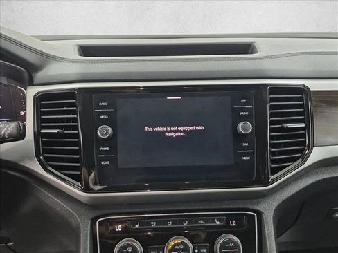 Used 2022 Volkswagen Atlas SE FWD image 13