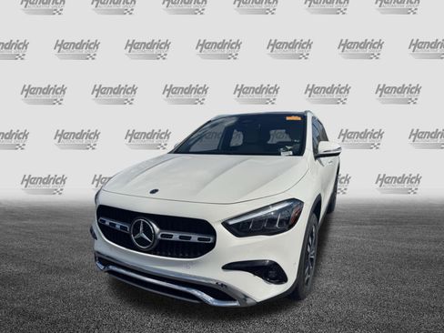 Used 2026 Mercedes-Benz GLA 250 4MATIC image 5